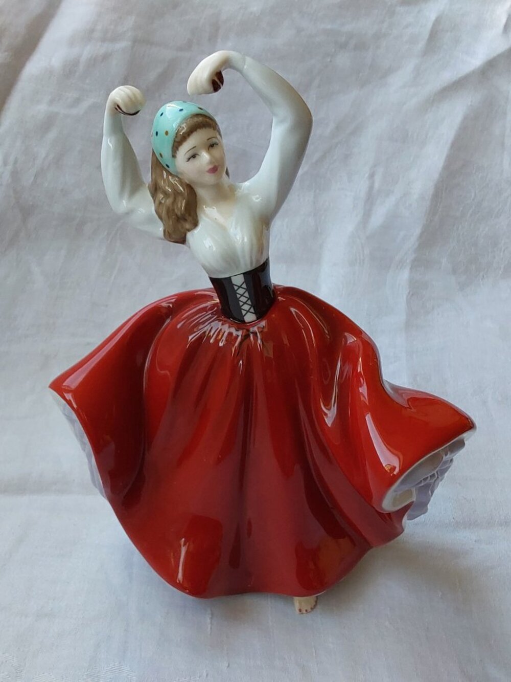 Royal Doulton figurine Karen dancer in red skirt excellent condition